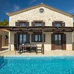 Amadryades Villas-villa Terina Willa *